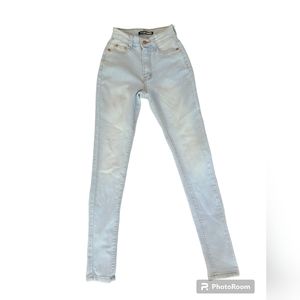 Fashion Nova - Booty Lifting High Waist Skinny Jeans - Light Denim -  Size 0